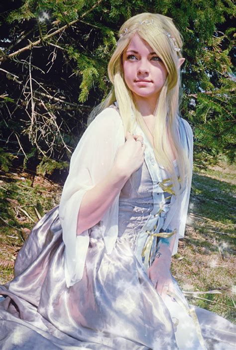 Lord Of The Rings Elf Cosplay