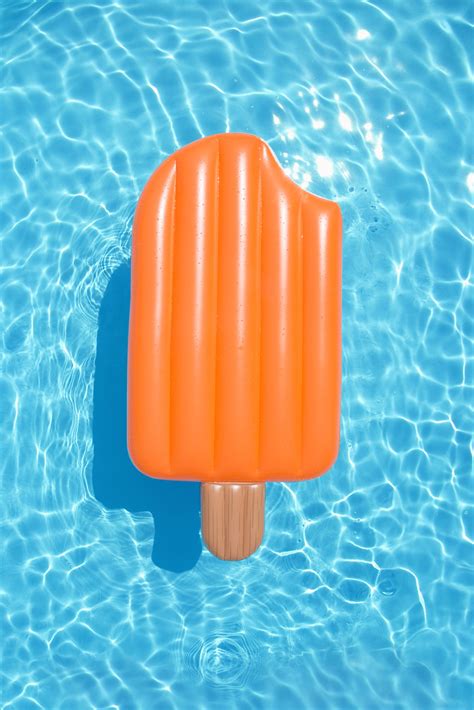 9 Awesome Pool Floats Every Food Lover Should Own Cool Pool Floats