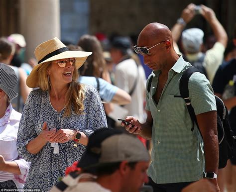 Former Dc Mayor Adrian Fenty And Steve Jobs Widow Laurene Powell In