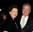 Annette Bening 2018: Husband, net worth, tattoos, smoking & body ...