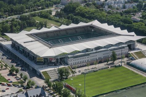 The football club and its reserve team; Stadion Legii nie zmieni nazwy na „Warsaw Arena ...