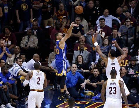 Stephen Curry Outduels Lebron James Now Warriors On Brink Of Second Straight Title Marcus