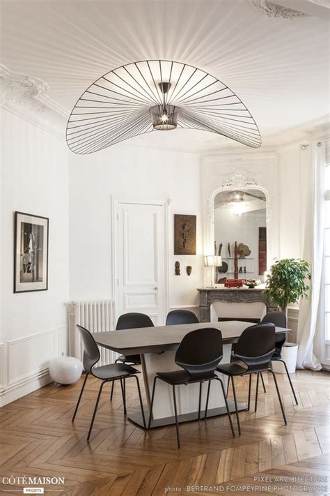 La table doit être bien éclairée pour qu'on se nourrisse confortablement et, en même temps, il. 75 inspirations pour décorer un appartement haussmannien ...