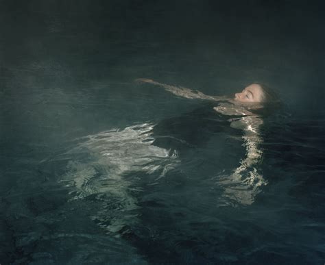 Pin By Milena Raven On Aesthetic Underwater Portrait Water People