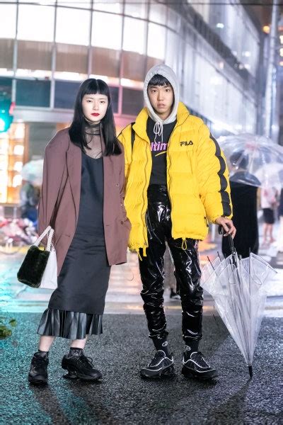 The Best Street Style Photos From Tokyo Fashion Week Spring 18 Vogue