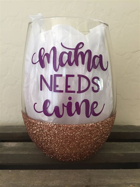 Give mom the gift of relaxation with this lovely recipe for bath salts. Glitter Stemless Wine Glass, Christmas gift for her, gift ...