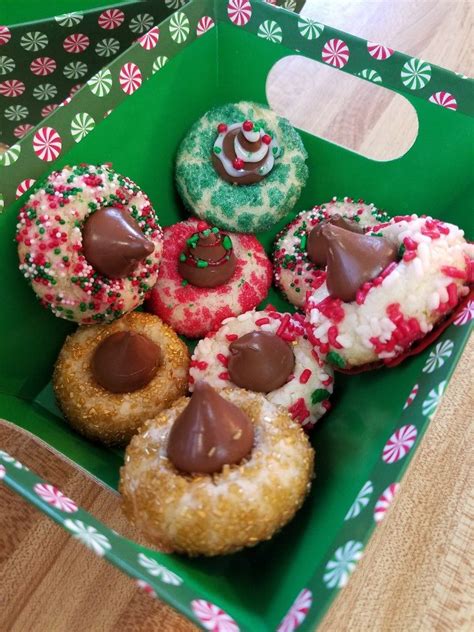 Just 7 ingredients required for this healthier dessert or snack! Pin by Sarah Garcia on Sweet Tooth Desserts | Christmas sugar cookies, Desserts, Sweet