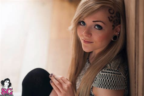 Wallpaper Face Women Model Blonde Long Hair Pornstar Looking At Viewer Tattoo Fashion