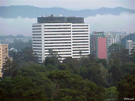 Edificio forum 4 oficinas con terraza de uso exclusivo de 100m2. Imagenes modernas de las zonas 4,5,9,10,13,14,15 de la ...