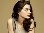 Hollywood Stars: Anne Hathaway Profile, Pictures And Wallpapers