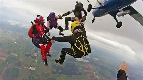Women Set New Skydiving World Record During Bca Jump Houston Chronicle