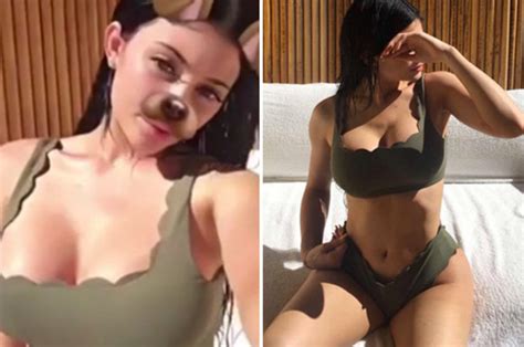 Kylie Jenner Performs Private Show As She Flaunts Eye Popping Cleavage