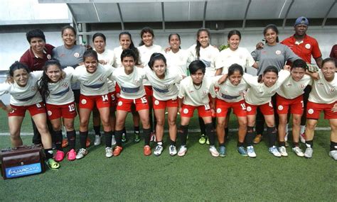 Campeon Femenino Club Universitario De Deportes Daleucampeon