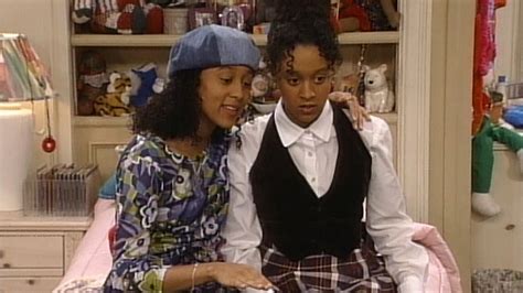 Watch Sister Sister Season 3 Episode 11 Sister Sister Private School Full Show On
