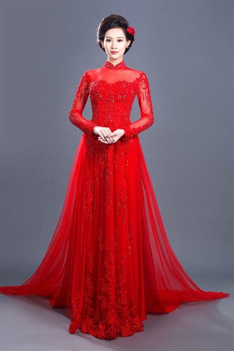 Ao Dai Is A Beautiful Red Wedding That Is Both Luxurious And
