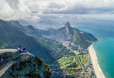 Composed of granite and gneiss, its elevation is 844 metres (2,769 ft), making it one of the highest mountains in the world that ends directly in the ocean. Pedra da Gavea Hiking Tour in Rio de Janeiro