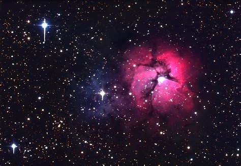 M 20 The Trifid Nebula Sgr The Virtual Telescope