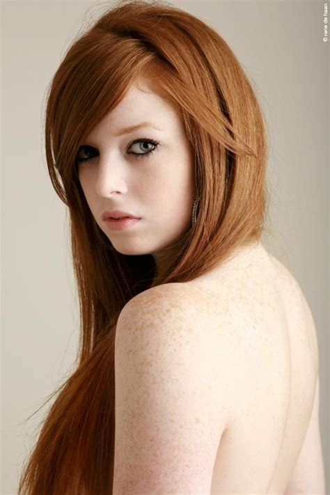 That Lovely Pale Skin Redhead Beauty Beautiful Redhead Redheads