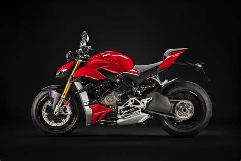 Купить ducati streetfighter в россии. 2020 Ducati Streetfighter V4 & V4S First Look: 15 Fast ...