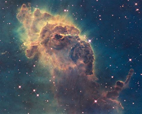 Expanding Universe Photographs From The Hubble Space Telescope Full