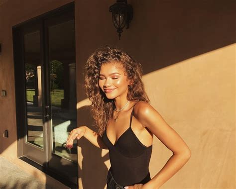 Zendaya The Fappening Sexy 29 Photos The Fappening