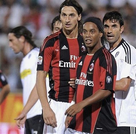 It's the first time the two giants have met since 2010 in the champions league. Ac Milan Vs Manchester United Ronaldinho - Free Download Wallpaper