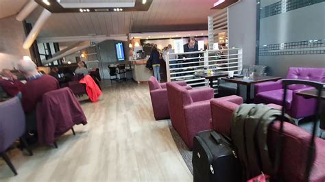 Brs Bristol Airport Aspire Lounge Youtube