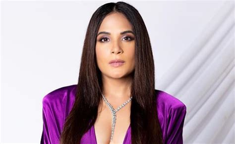 Richa Chadha Was Once Offered The Role Of Hrithik Roshans Mom Taking Away An Older Actors Part
