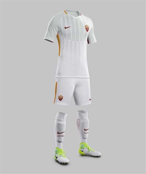 Premier league efl champuionship fa cup community shield ligue 1 conforama ligue 2 coupe de la ligue serie a. El uniforme de visitante de la Roma es una obra de arte ...