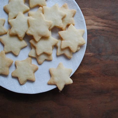 Fleischmann's cornstarch shortbread cookies / cornstarch recipes shortbread cookies. Best Cornstarch Cookies Recipe - How to Make Corn Flour Sugar Cookies