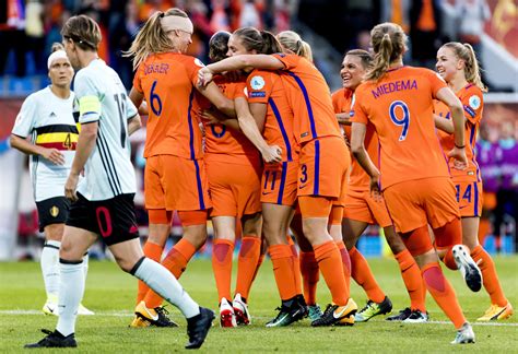 Oranje on wn network delivers the latest videos and editable pages for news & events, including entertainment, music, sports, science and more, sign up and share your playlists. Oranje Leeuwinnen met volle buit naar kwartfinale EK