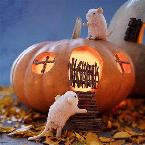 10 Creative Pumpkin Carving Ideas Hallmark Ideas