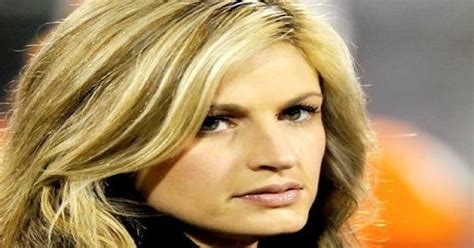 15 Of The Hottest Female Sports Broadcasters Female Reporters