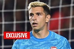 Arsenal No2 Emiliano Martinez set to stay at Emirates despite interest ...