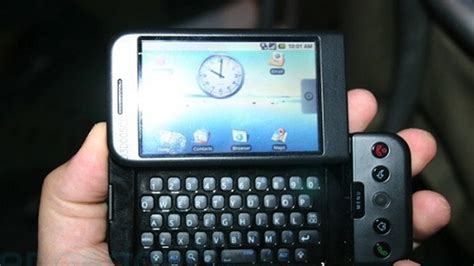İlk Android Telefon T Mobile G1