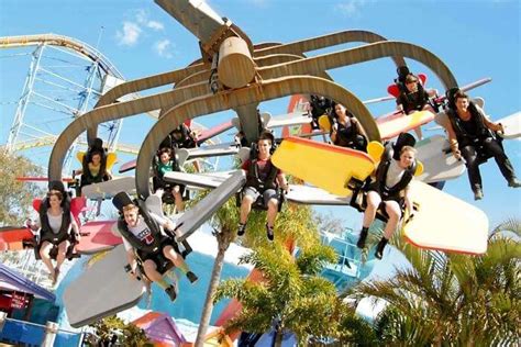 10 Best Queensland Theme Parks For A Funtastic Day Out With Your Loved