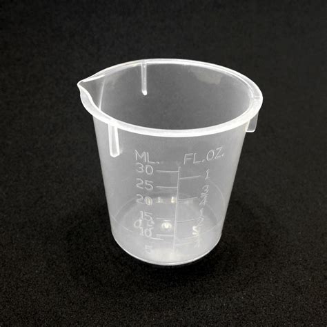 For basic culinary purposes, a cup is 8 fluid ounces, so 10 ounces would be one and one quarter cups. 1 oz Measuring Cup