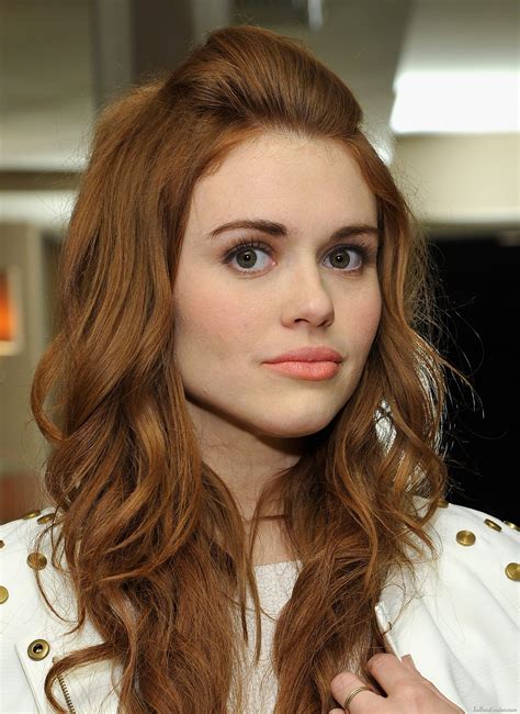 classify american actress holland roden
