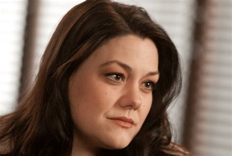 What Is Brooke Elliott Doing Now Wiki Weight Loss Husband Tg Time