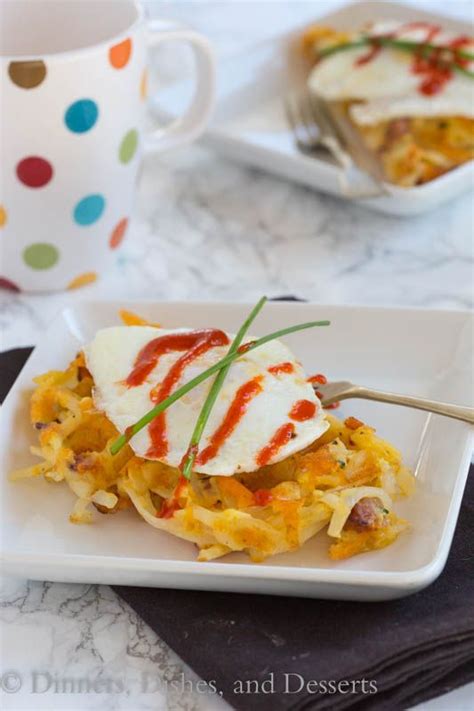 Whip up a batch and grab one on your way out the door in the morning! Bacon & Cheese Hash Brown Waffles - Make breakfast for ...