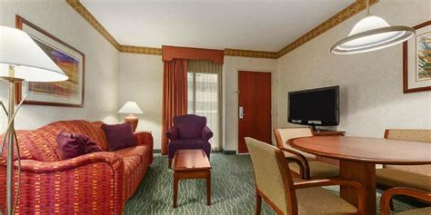 Baymont by wyndham tampa near busch gardens. Embassy Suites by Hilton Tampa-USF/Near Busch Gardens ...