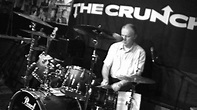 Drumsolo by Terry Chimes of the Crunch. - YouTube