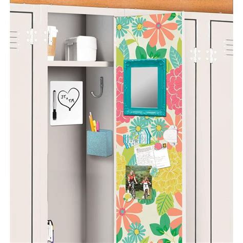 Cute Ways To Decorate Your Locker This Year Locker Decorations Locker Designs Diy Locker