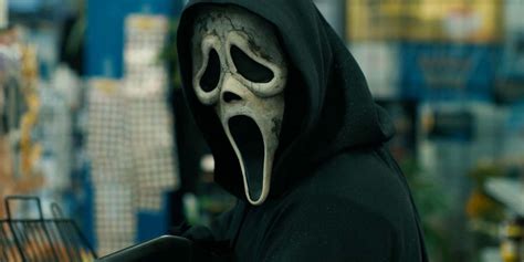 dozens of scream vi images tease new ghostface s true agenda