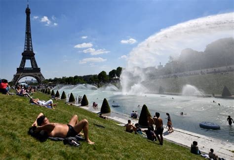 France Faces Scorching Weekend With Temperatures Set To Hit 38c The Local