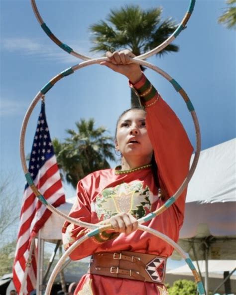 The World Championship Hoop Dance Contest Returns In Person To Phoenixs Heard Museum Roadtrippers