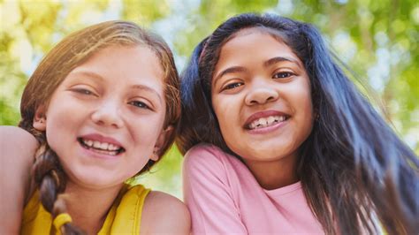 Navigating Girls Friendships 5 Ideas For Empowering Your Daughter