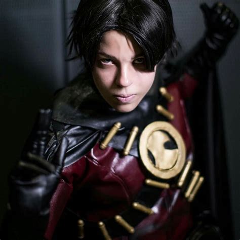 Red Robin Tim Drake Costume