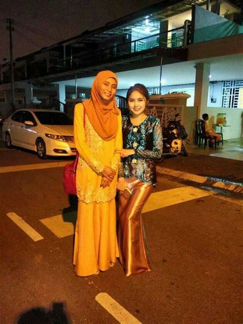 Dress satin dengan kain selempang yang chic. Kain Satin 790 | Malaysian Baju Kurung