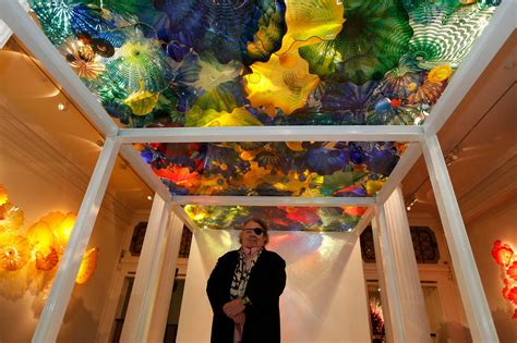Dale Chihuly Show Hits London